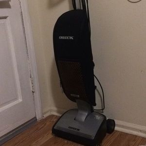 Oreck XL edge commercial upright